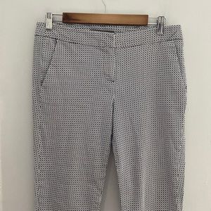 Donna Ricco geometric cotton blend pants with pockets. Size 6